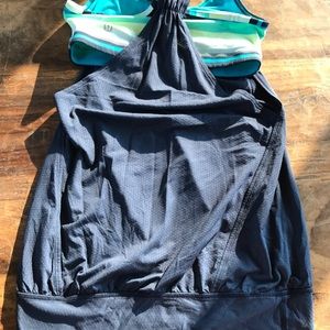 Lululemon workout top size 4